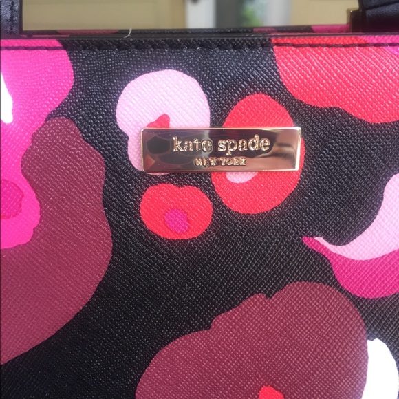 Kate Spade Tote Purse - Picture 2 of 4